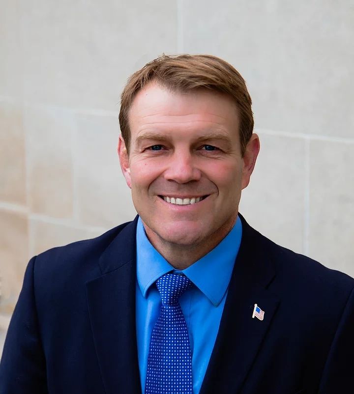 Cheyenne Attorney Darin Smith Suspends Campaign For US. House