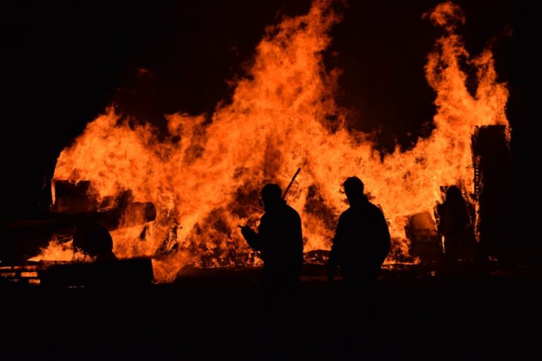 Federal Government Starts Largest Wildfire in New Mexico History, Forces Homeowners to Pay for the Damages