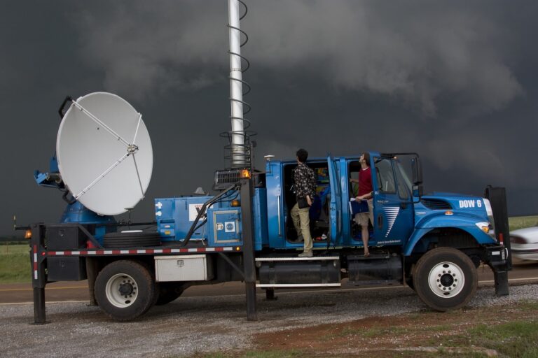 Live: Hurricane “Ian” Path Tracker